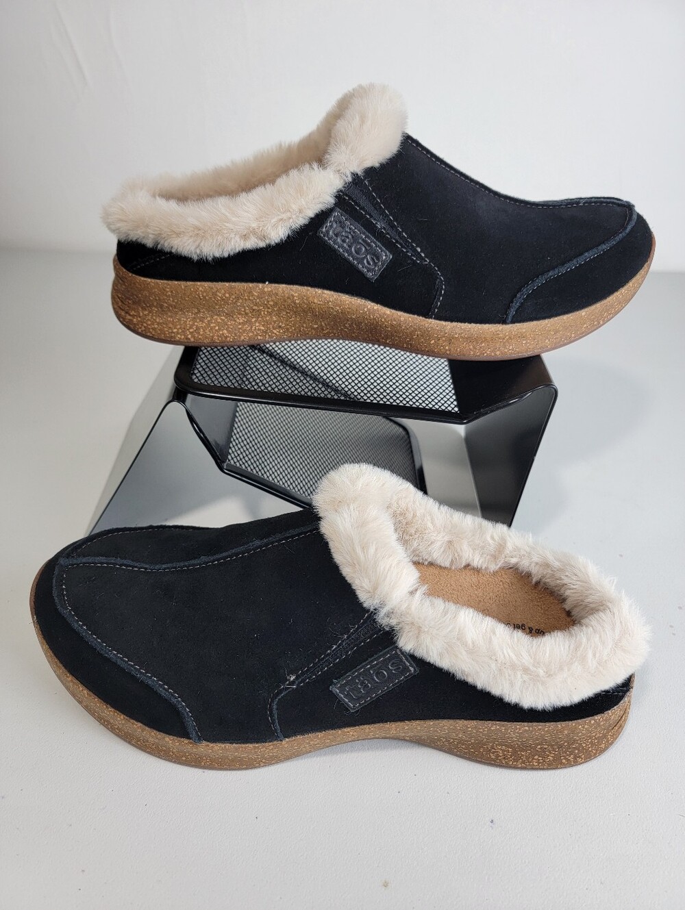 TAOS Future Womens Clogs Comfort Slides (Pick A Size 8,9), Black Suede New W/Box